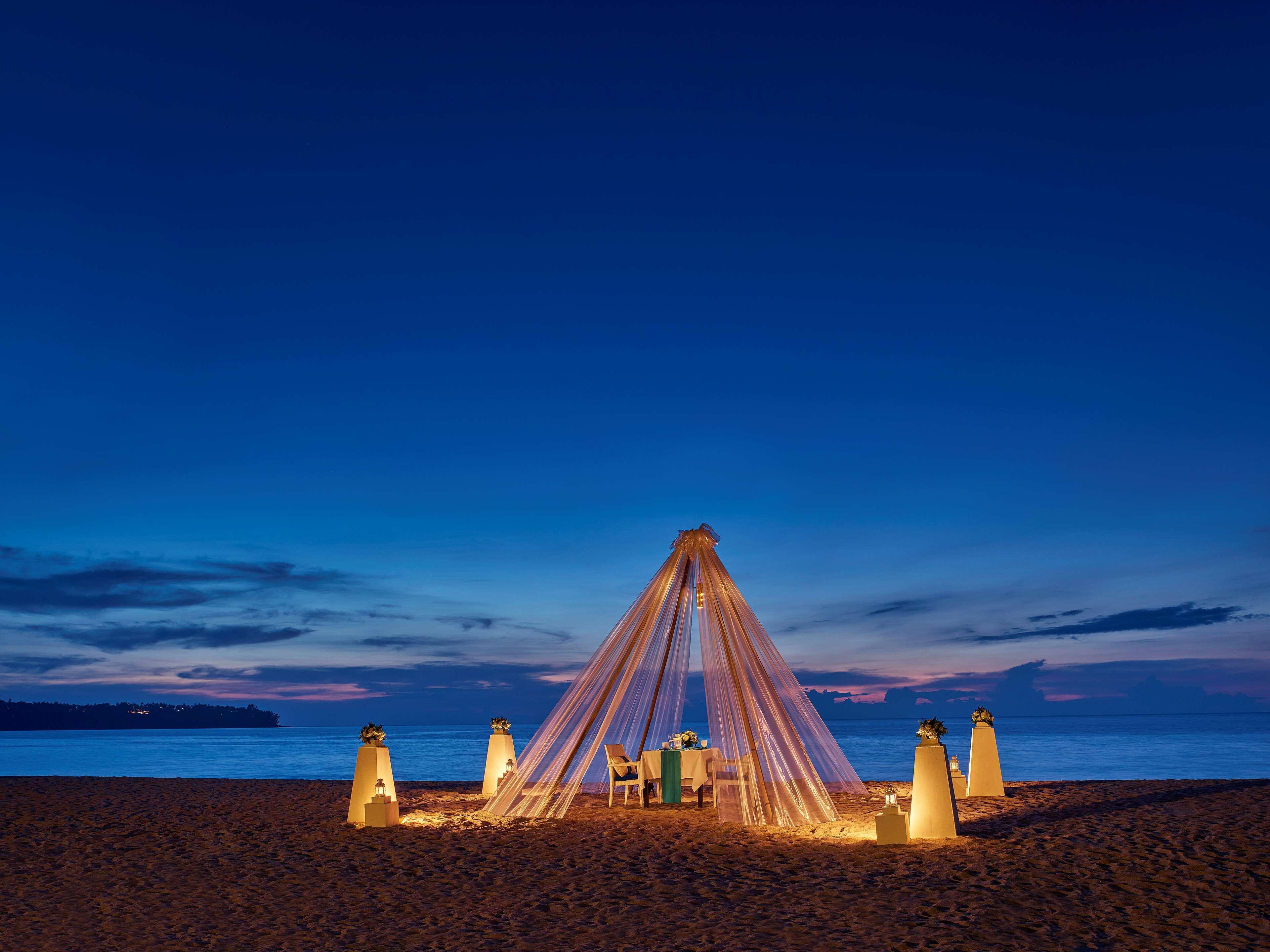 Dusit Thani Laguna Phuket Pláž Exteriér fotografie The beach at the resort