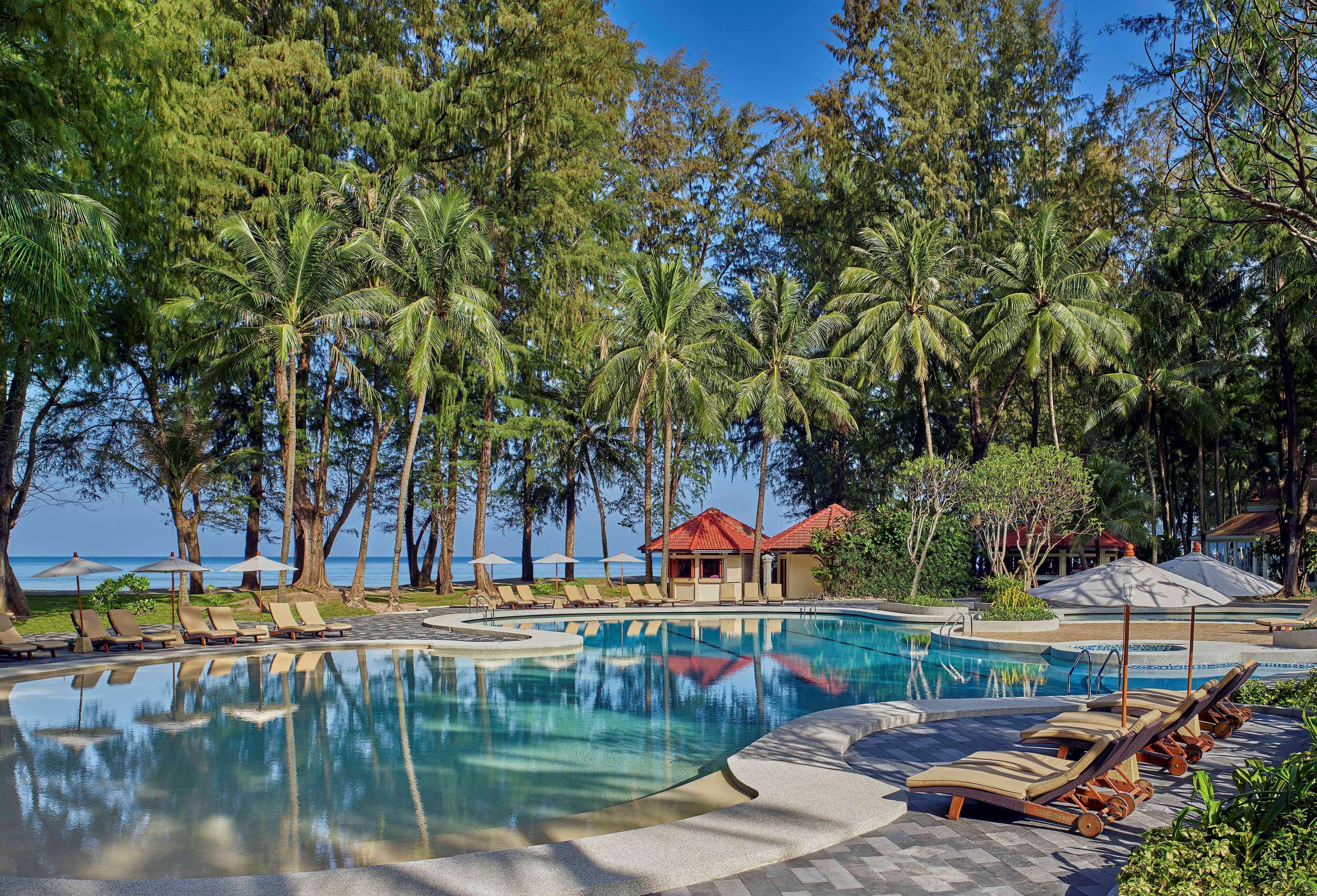 Dusit Thani Laguna Phuket Pláž Exteriér fotografie The swimming pool at the resort