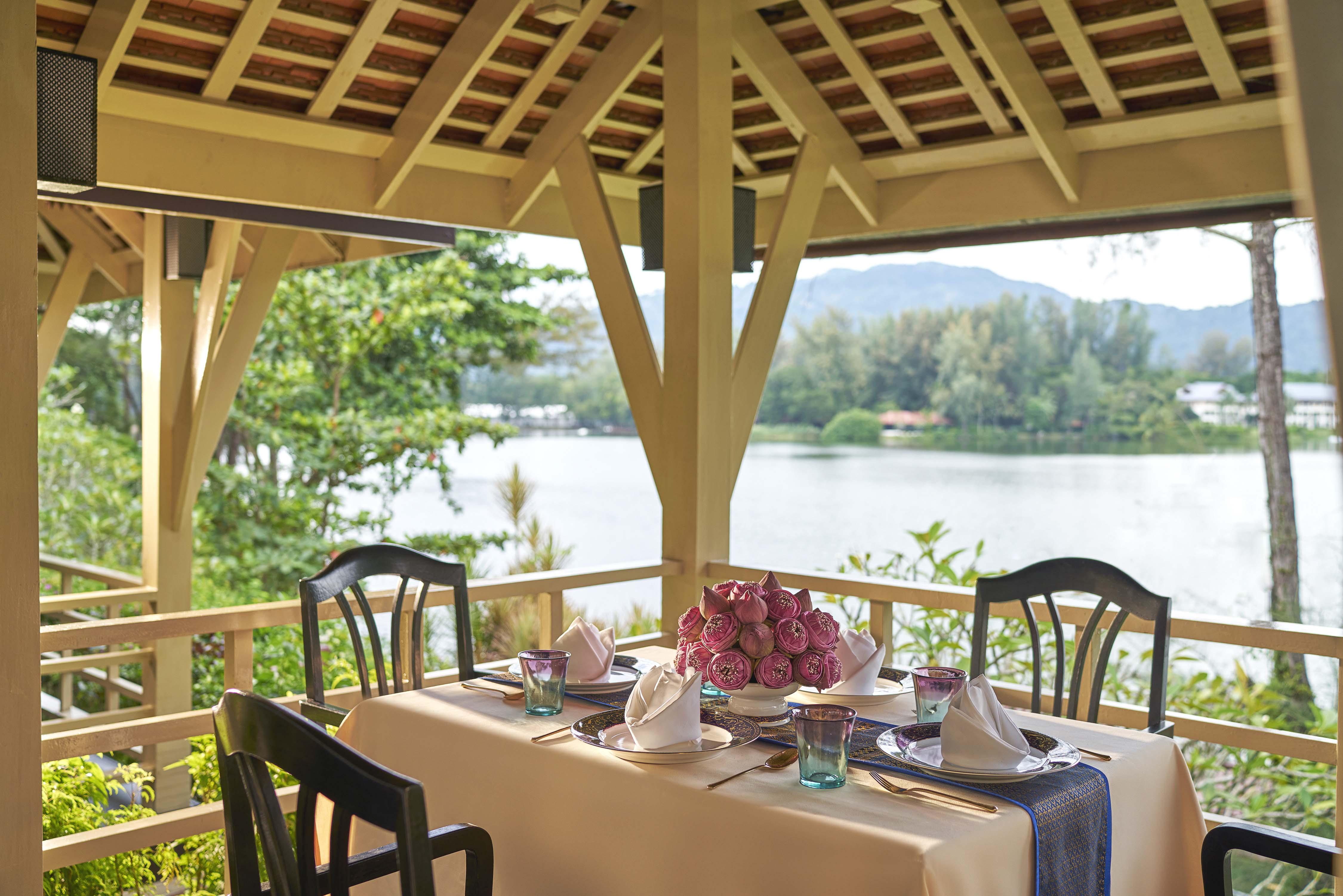 Dusit Thani Laguna Phuket Pláž Exteriér fotografie The Riverfront